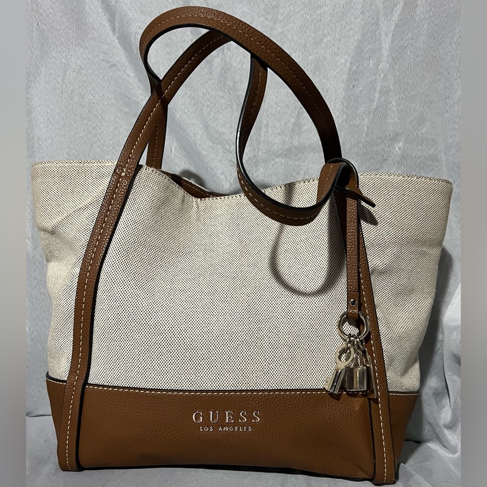 Guess totes bag